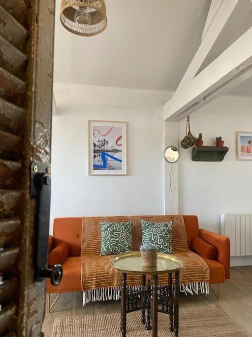 Appartement Grand Avec Vue Sur Notre Dame De La Garde Marseille